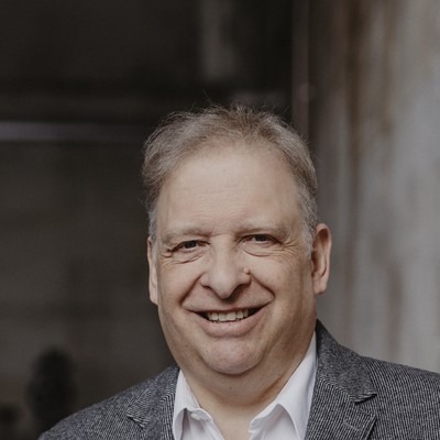 Dr. Gernot Oberländer